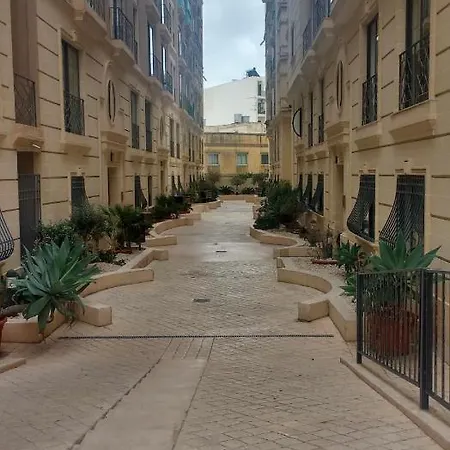Aous Belmonte Heights Appartamento